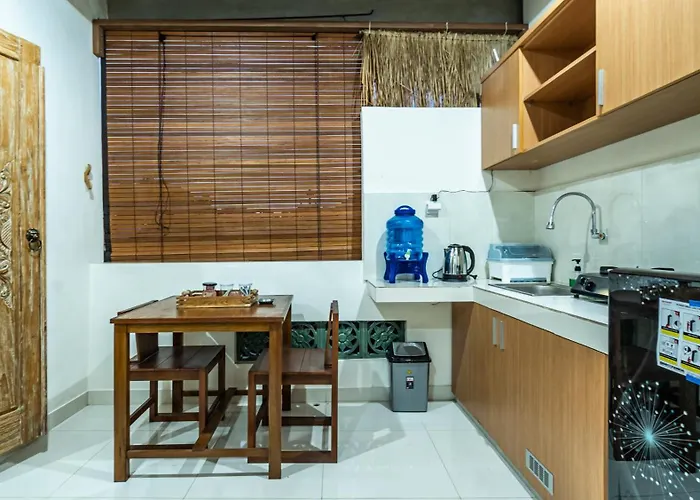 Jukis House Privatunterkunft